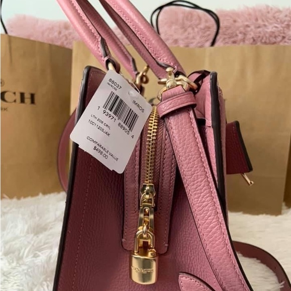 COACH PURSE WITH LOCK AND KEY - Picture 4 of 13